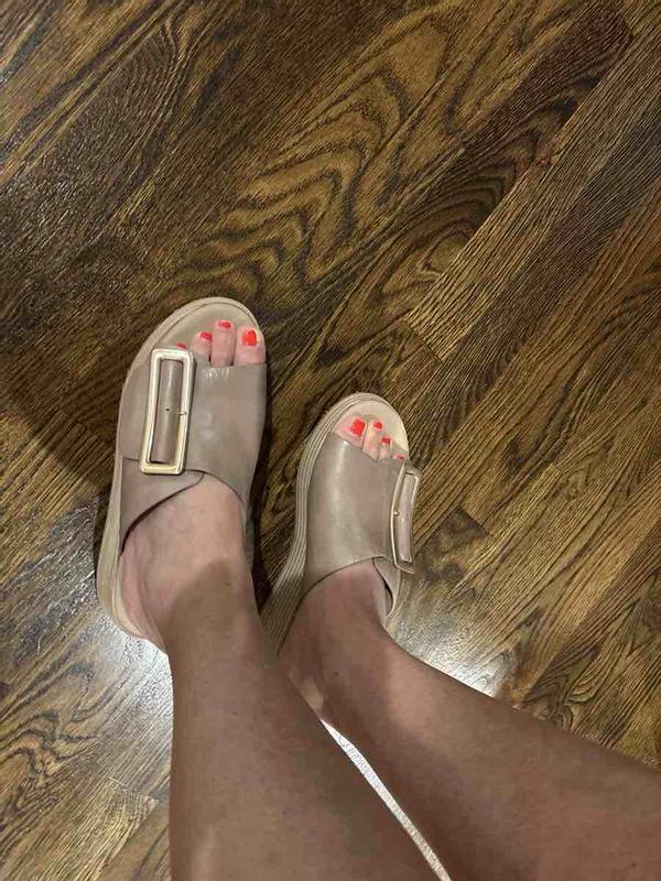 Review Thumbnail Image 0 248575819