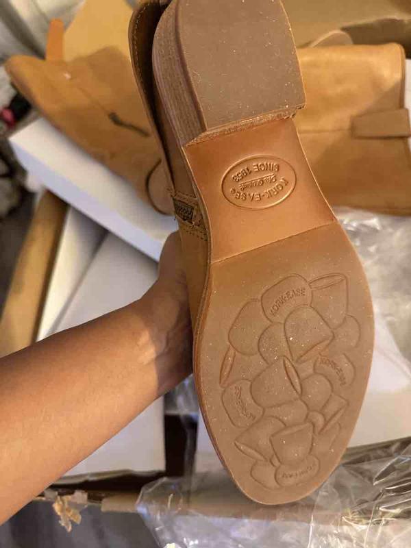 Review Thumbnail Image 0 237357521