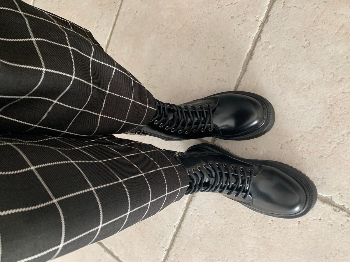 Customer photo for "Gorgeous and comfortable"