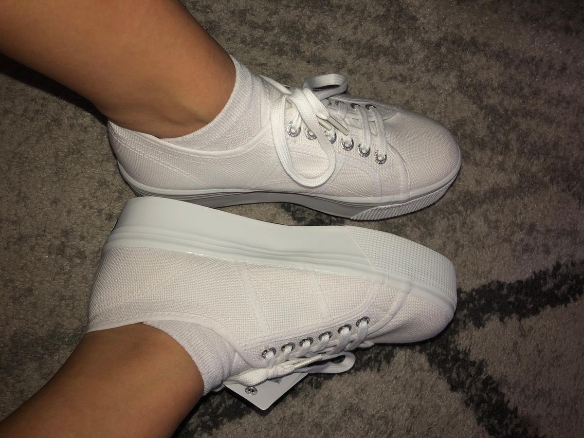 Review Thumbnail Image 0 194927150