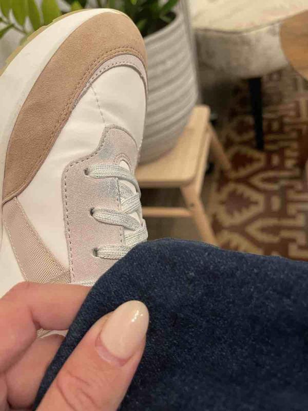 Review Thumbnail Image 0 224403074