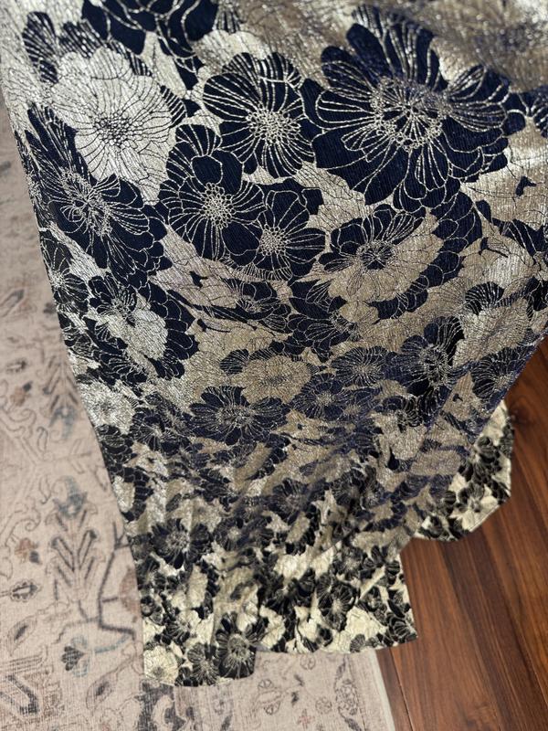 Customer photo for "Def looks black"