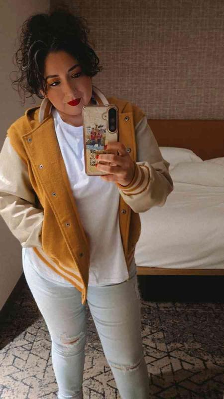 Review Thumbnail Image 0 238951861