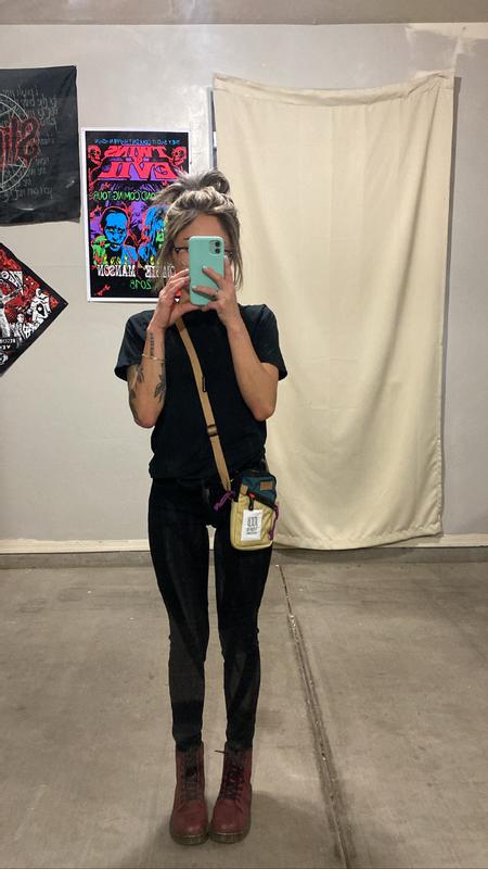 Review Thumbnail Image 0 222700438