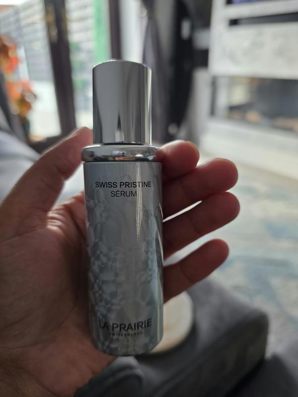 Customer photo for "Super absorbent, glowy skin"