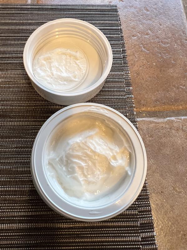 Customer photo for "Received a used Extra Repair Moisture Cream"