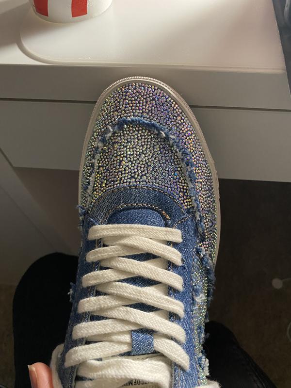 Review Thumbnail Image 0 233437110