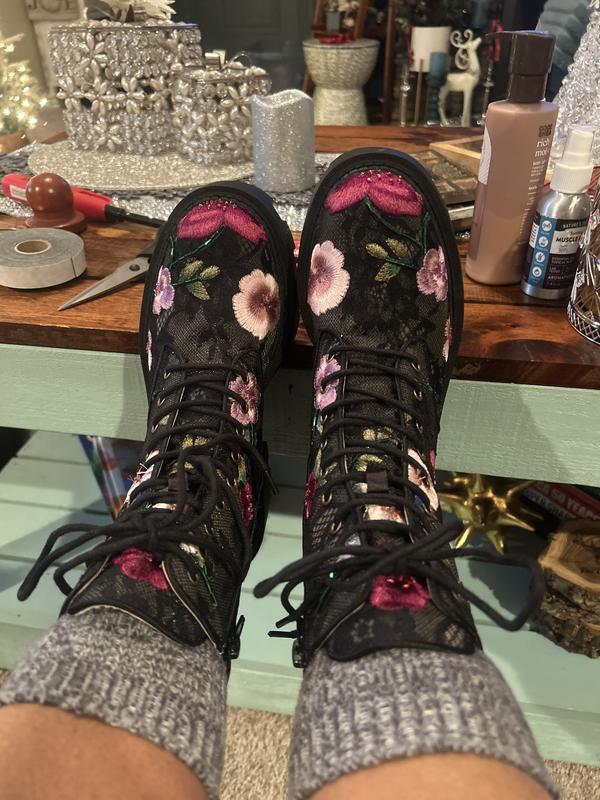 Review Thumbnail Image 0 246415023