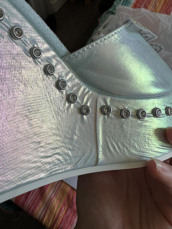 Review Thumbnail Image 1 247690572