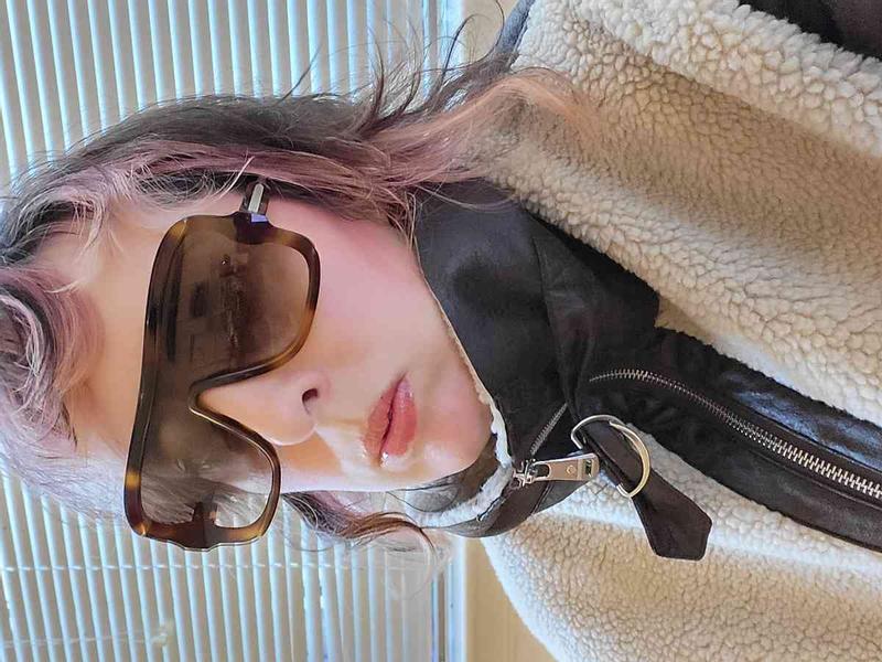 Review Thumbnail Image 0 218445972