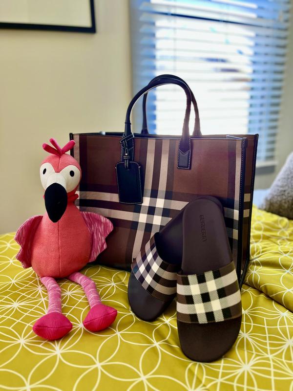 Review Thumbnail Image 0 228836117