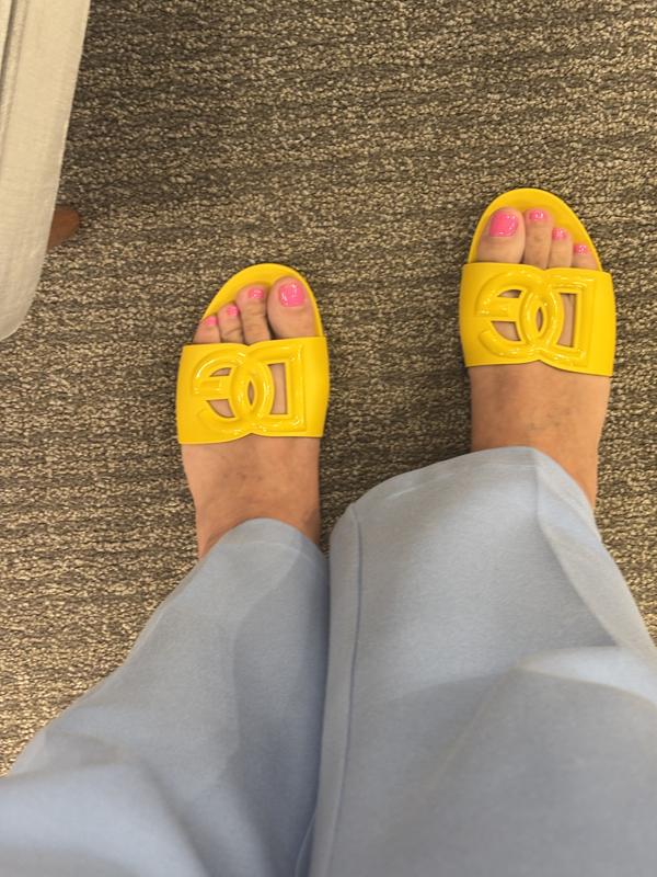 Customer photo for "Cute for the beach/ pool"
