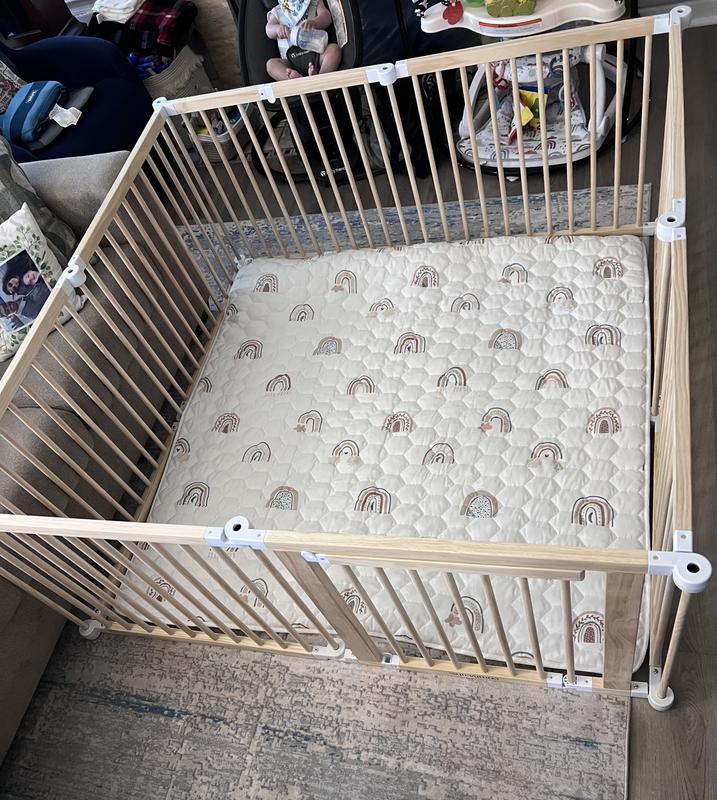 Customer photo for "Large and reliable baby gate"