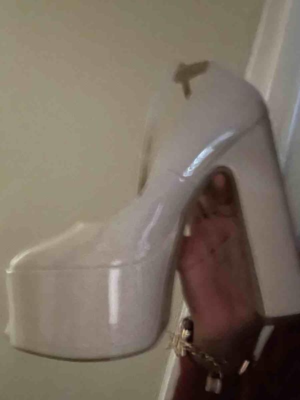 Review Thumbnail Image 0 220480317