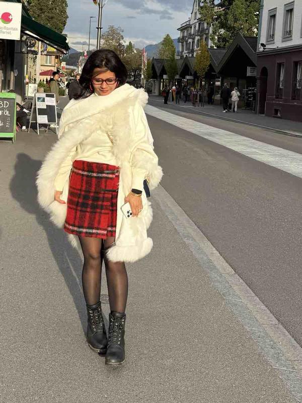 Review Thumbnail Image 3 247826581