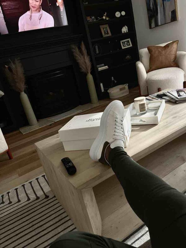 Review Thumbnail Image 2 216833191