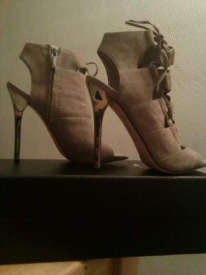 Customer photo for "comfortable boot!"