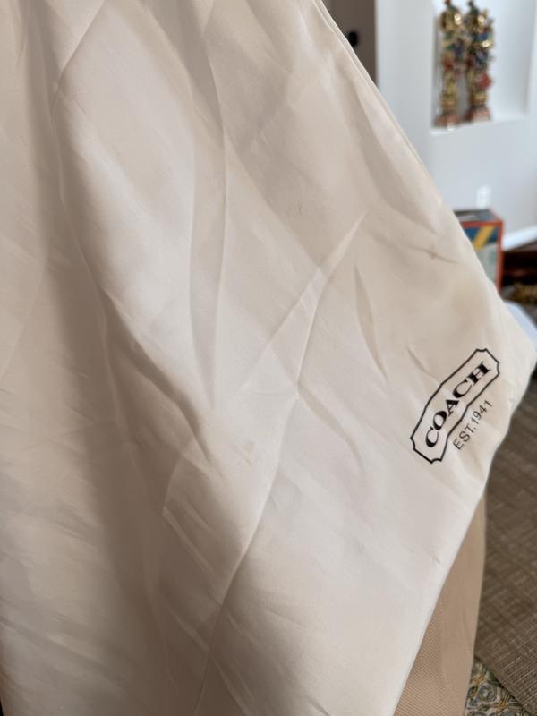 Review Thumbnail Image 0 243772176