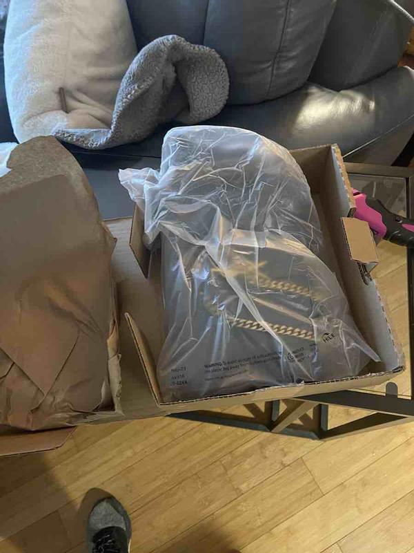 Review Thumbnail Image 0 230996611