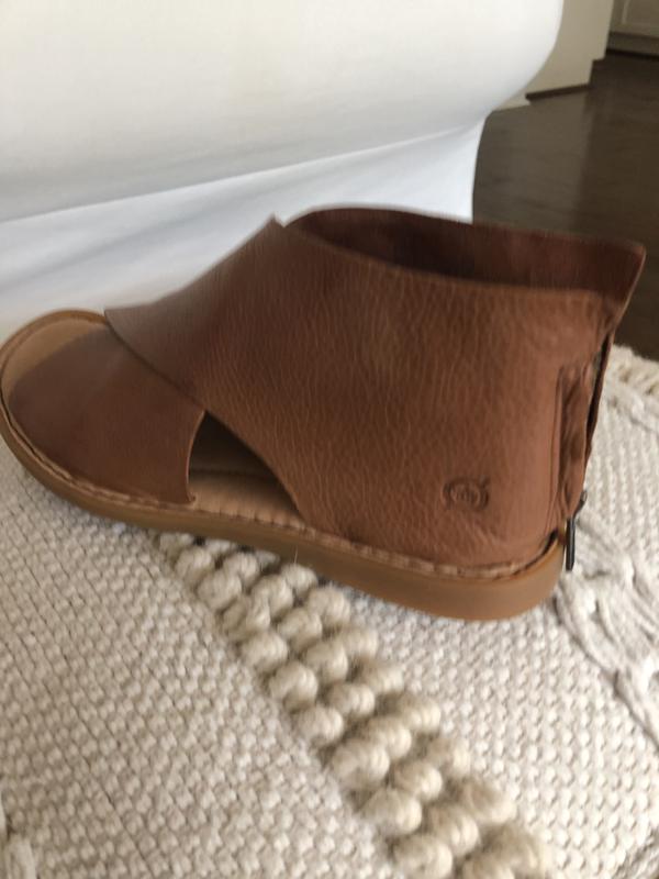 Customer photo for "Great looking sandal"