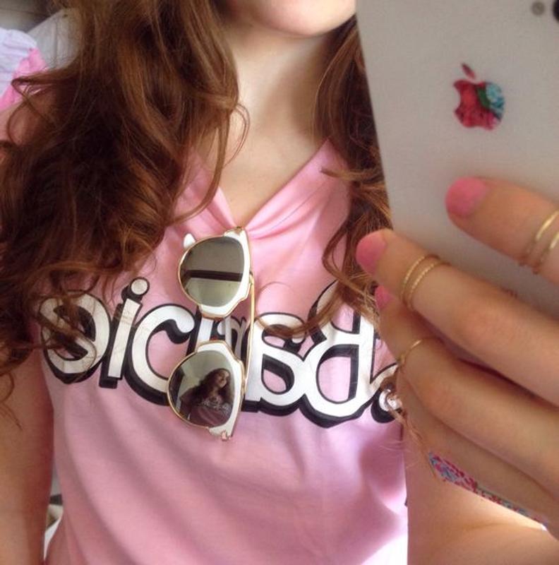 Review Thumbnail Image 0 215958711