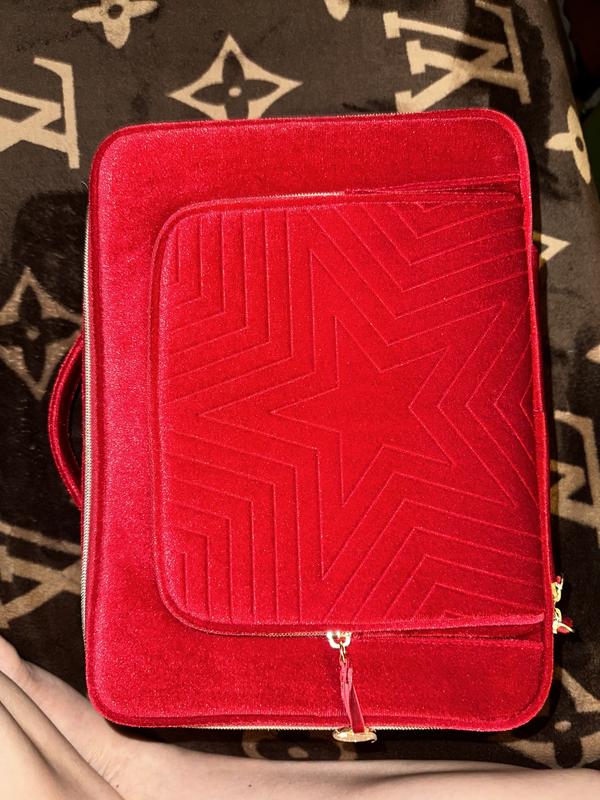 Customer photo for "Best holiday gift set"