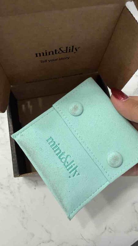 Customer photo for "confused"