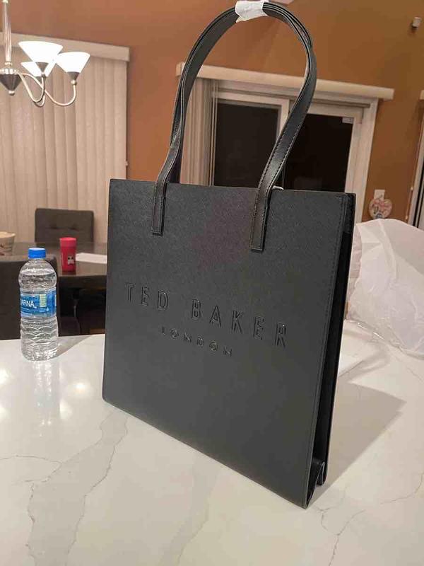 Review Thumbnail Image 0 214953818