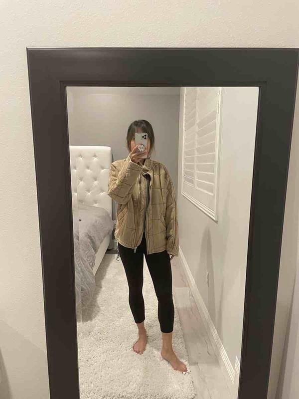 Review Thumbnail Image 0 217500616