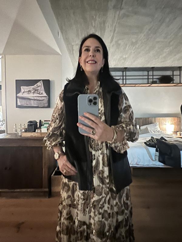 Review Thumbnail Image 0 237568620