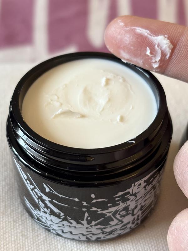 Customer photo for "New favorite styling creme"