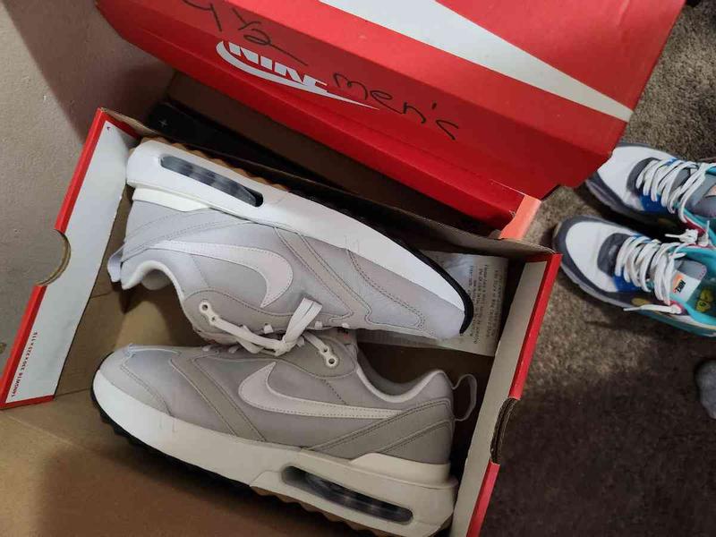 Review Thumbnail Image 0 227055937