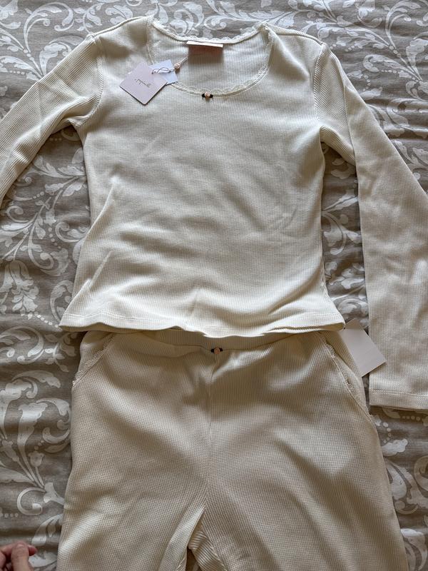 Review Thumbnail Image 0 248248844