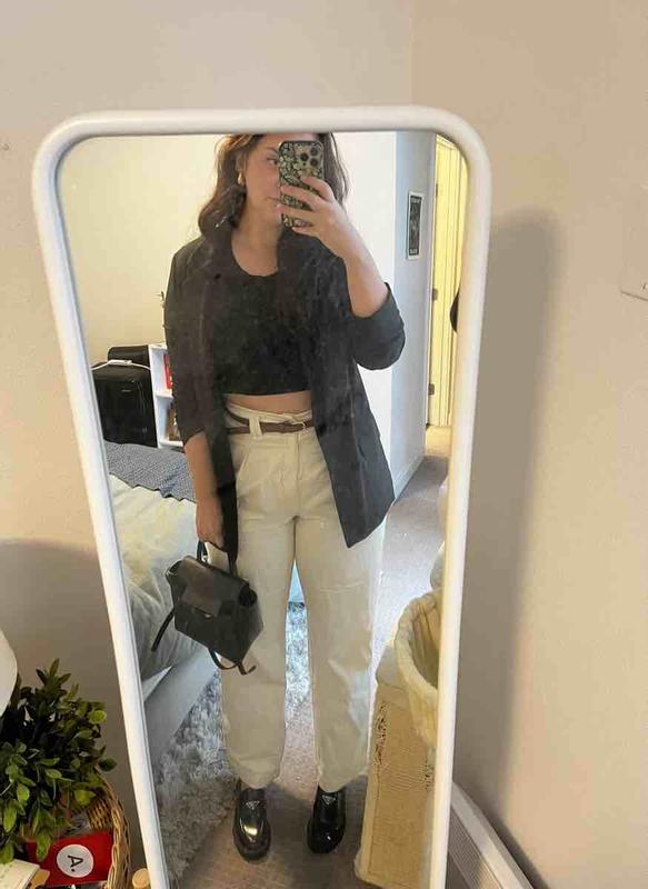 Review Thumbnail Image 0 229544360