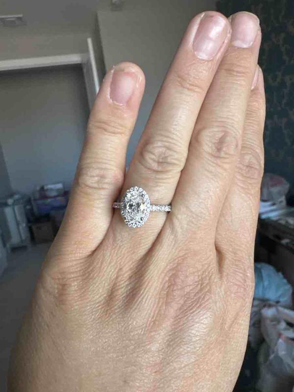 Review Thumbnail Image 0 246908895