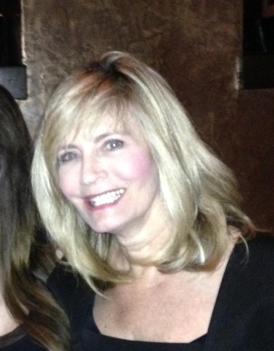 Review Thumbnail Image 0 196693170