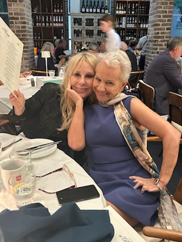 Review Thumbnail Image 0 241270905