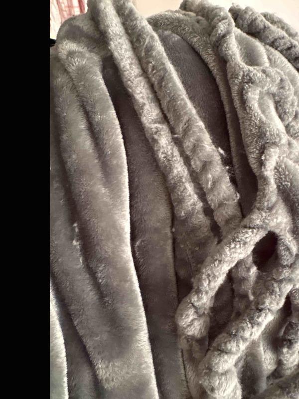 Customer photo for "Not the same quality as previous versions"