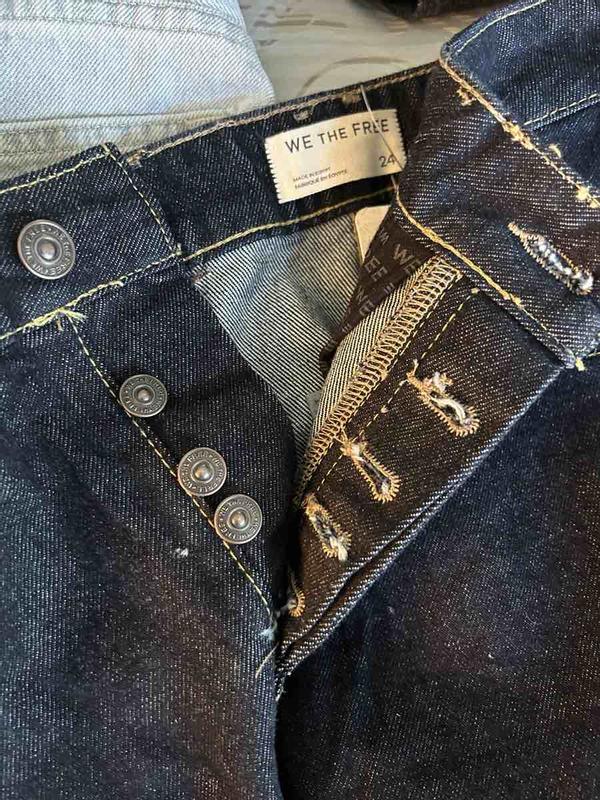 Review Thumbnail Image 0 247308744