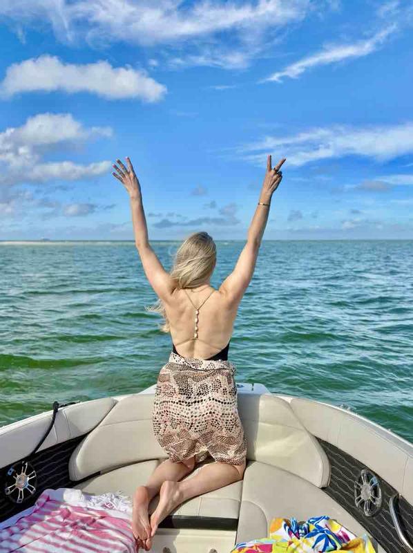 Review Thumbnail Image 1 246076323