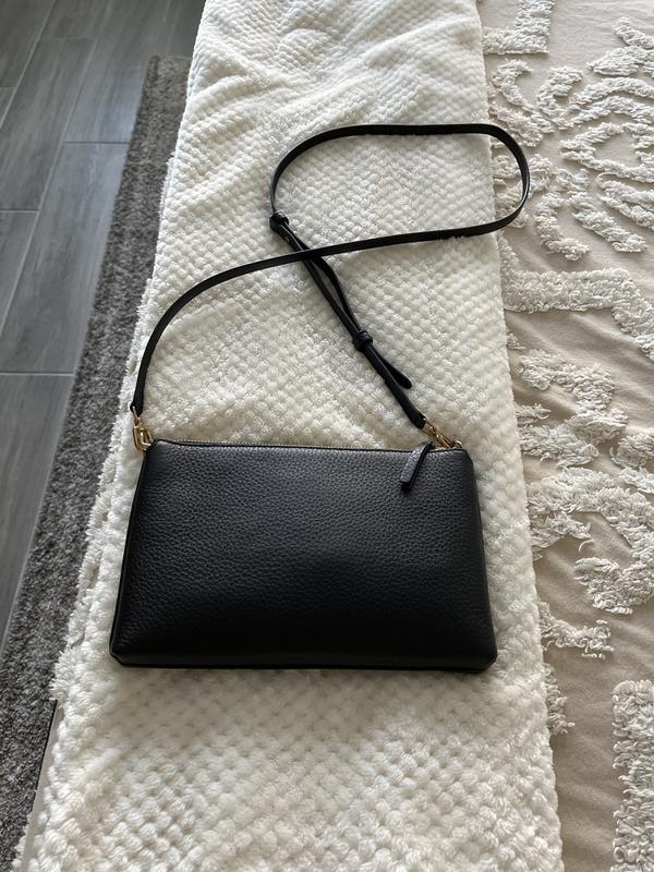 Customer photo for "LOVE this little bag!"