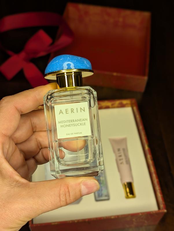 Customer photo for "Fresh clean scent"