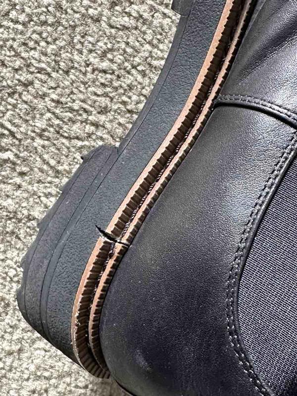 Customer photo for "Sole split in half after not much use"