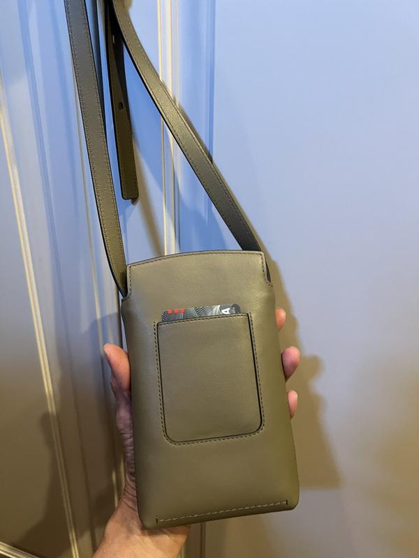 Review Thumbnail Image 1 235674157