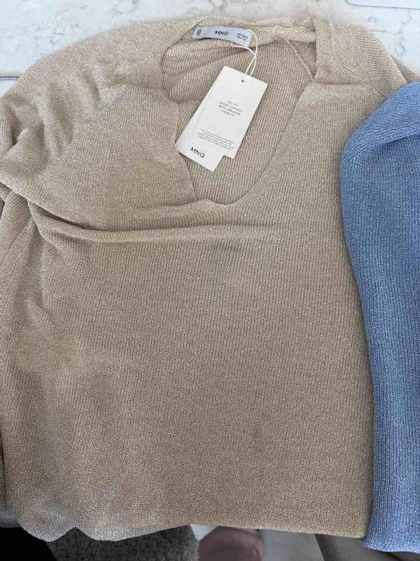 Review Thumbnail Image 0 237859494