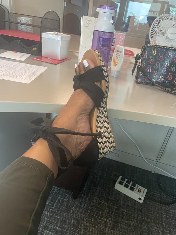 Customer photo for "Best wedges ever!!"