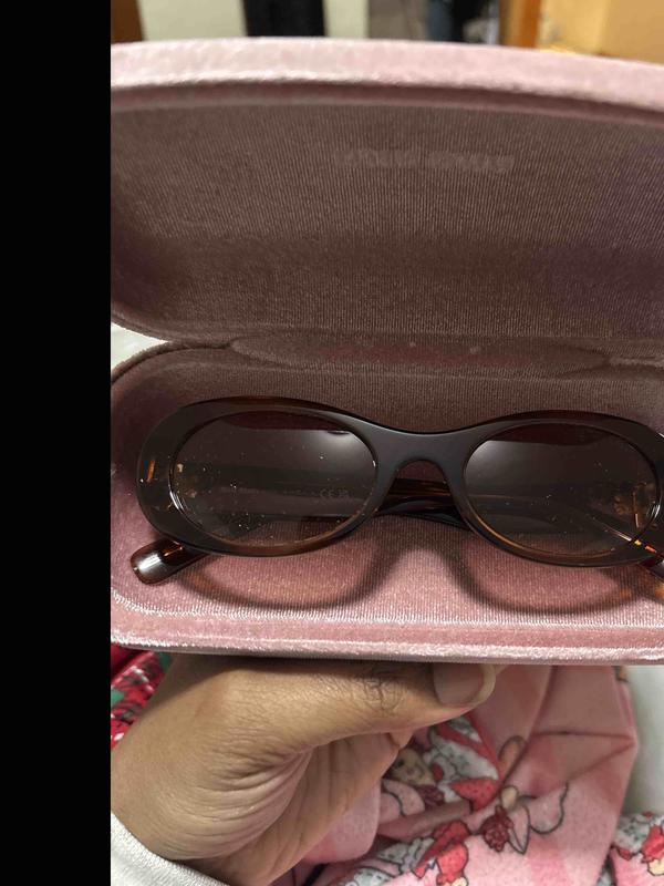 Review Thumbnail Image 0 248010874