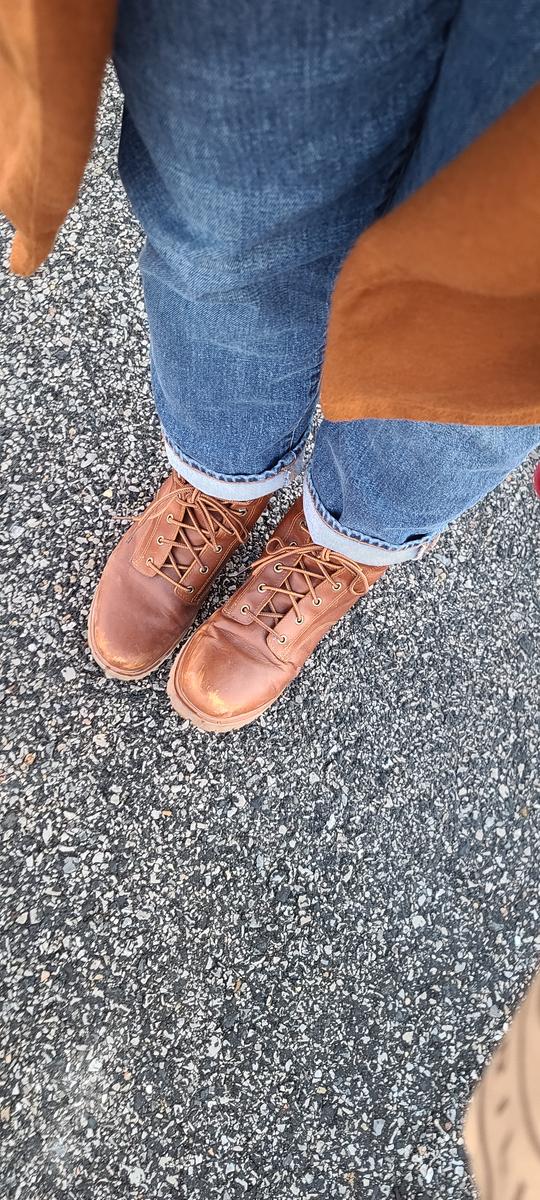 Customer photo for "Super comfy but leather is sub-par"