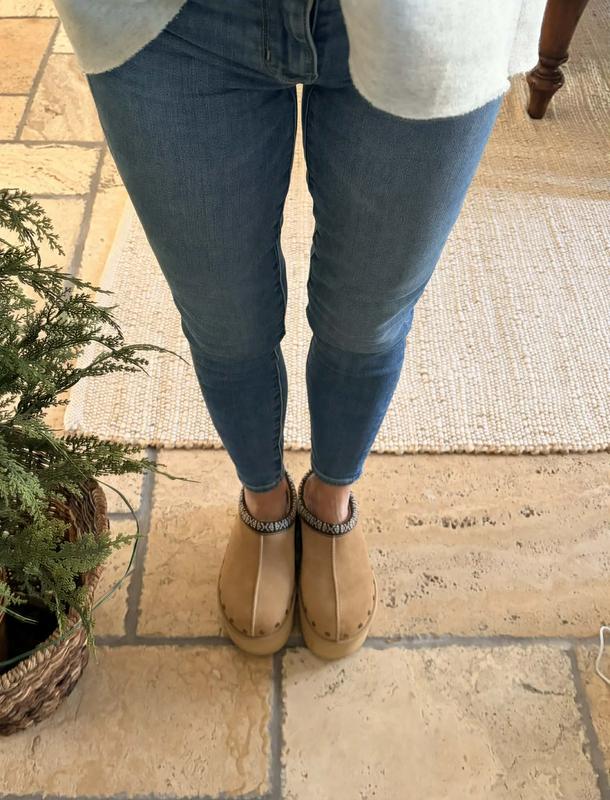 Review Thumbnail Image 3 246963934