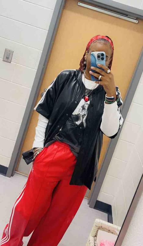 Review Thumbnail Image 0 237944826